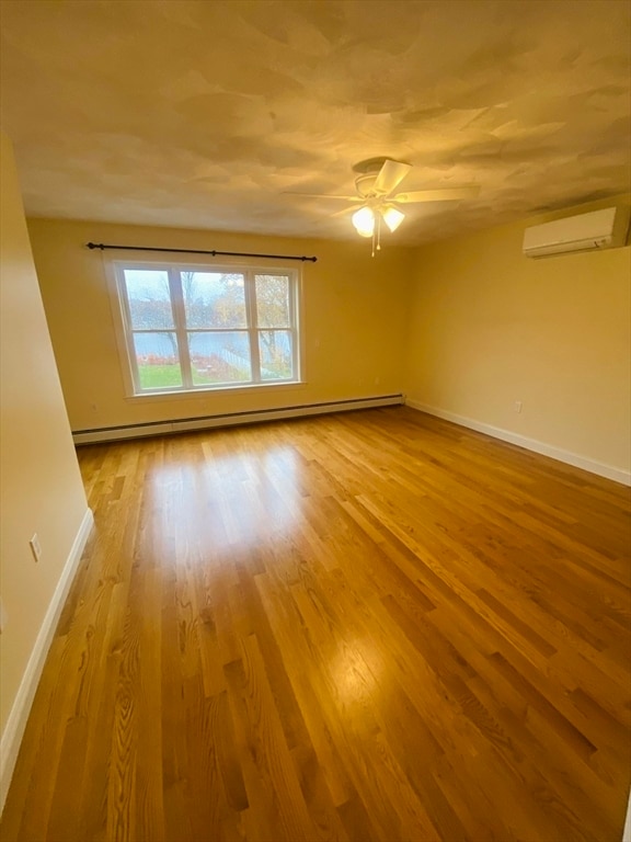 Building Photo - 253 Lynn St