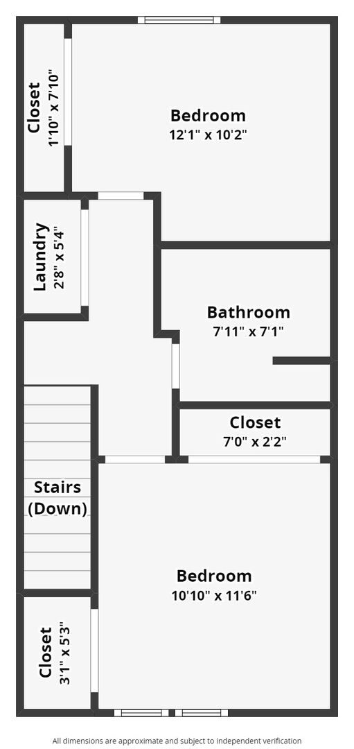 Building Photo - Townhouse, 1.5 bath, w/d in unit, private back patio, all dogs welcome!