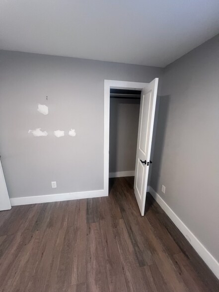 Building Photo - 59 College Dr