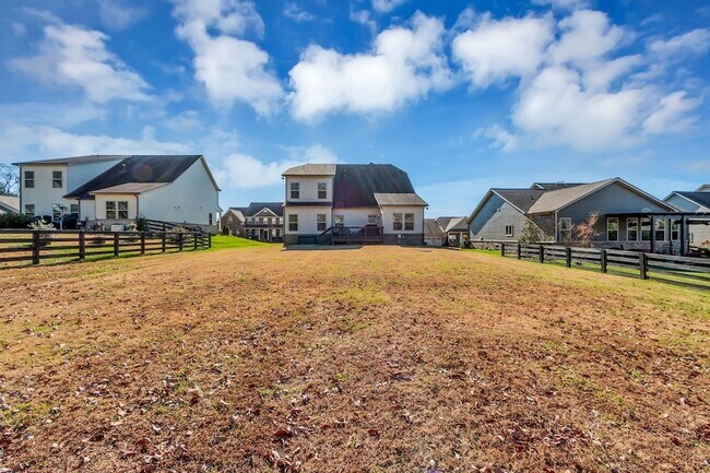 Building Photo - 6930 Wellsford Ln