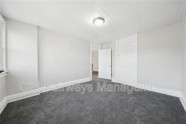 Building Photo - 1222 Rodgers St