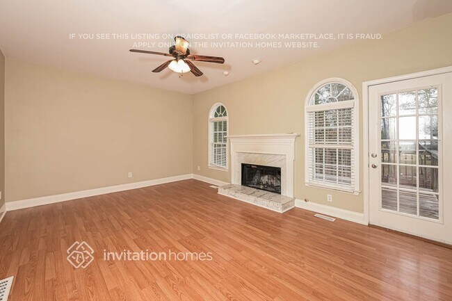 Building Photo - 2500 Harbin Springs Cove