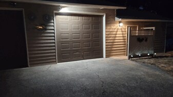 Building Photo - 500 SW 139th St