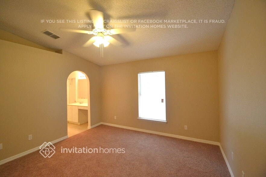 Building Photo - 8207 Stockton Way