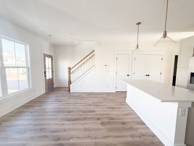 Building Photo - Luxury 3-Bedroom Townhome with Flex Room at Highbury + Summer Special