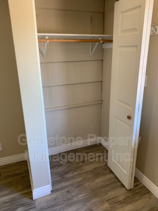 Building Photo - 4947 63rd St