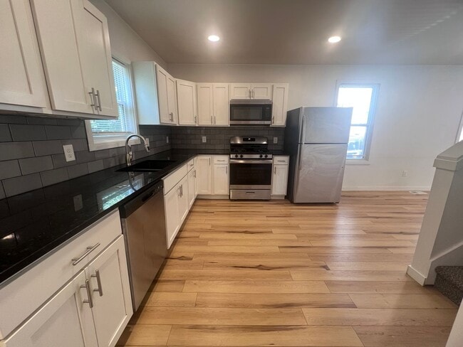 Building Photo - Charming 3-Bedroom Home in Grand Rapids!