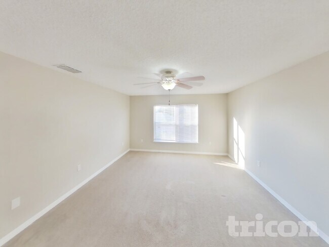 Building Photo - 10323 Frog Pond Dr