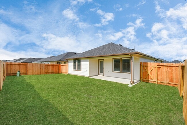 Building Photo - 1110 Fringed Bluestar Dr