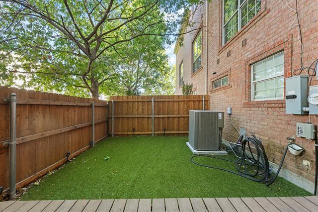 Building Photo - 4007 Brownstone Ct
