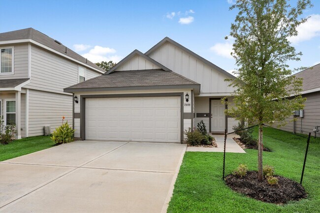 Primary Photo - 2408 Bray Head Dr