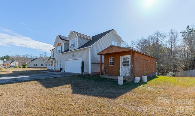 Building Photo - 110 Mendover Dr