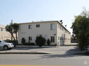 Building Photo - i4315