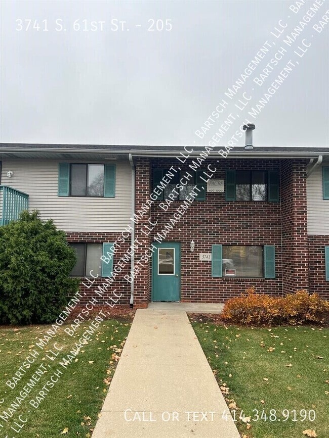 Building Photo - 3741 S 61st St