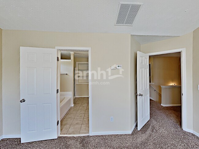 Building Photo - 110 Plumeria St