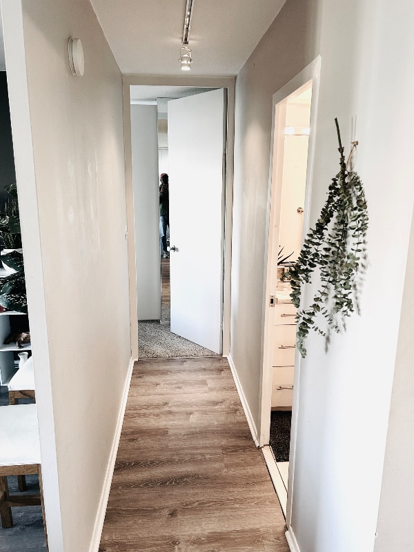 Building Photo - 15 S 1st St