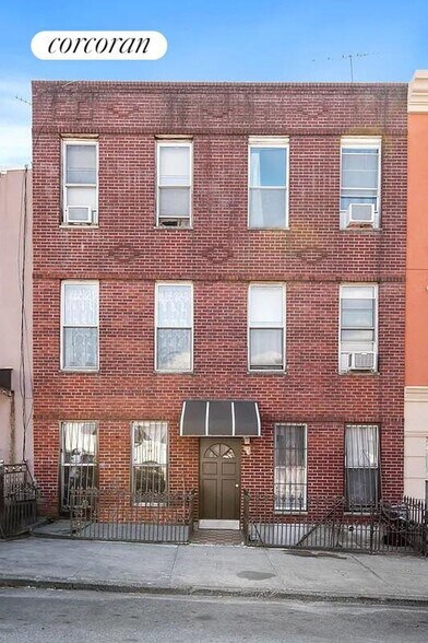 Building Photo - 238 26th St