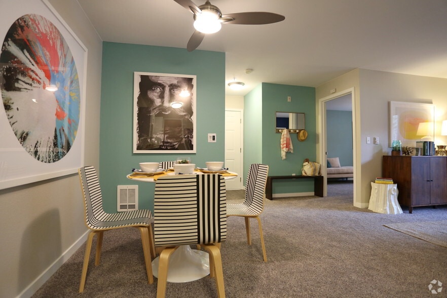 CARVEL HARBOUR POINTE 4500 Harbour Pointe Blvd Mukilteo WA 98275