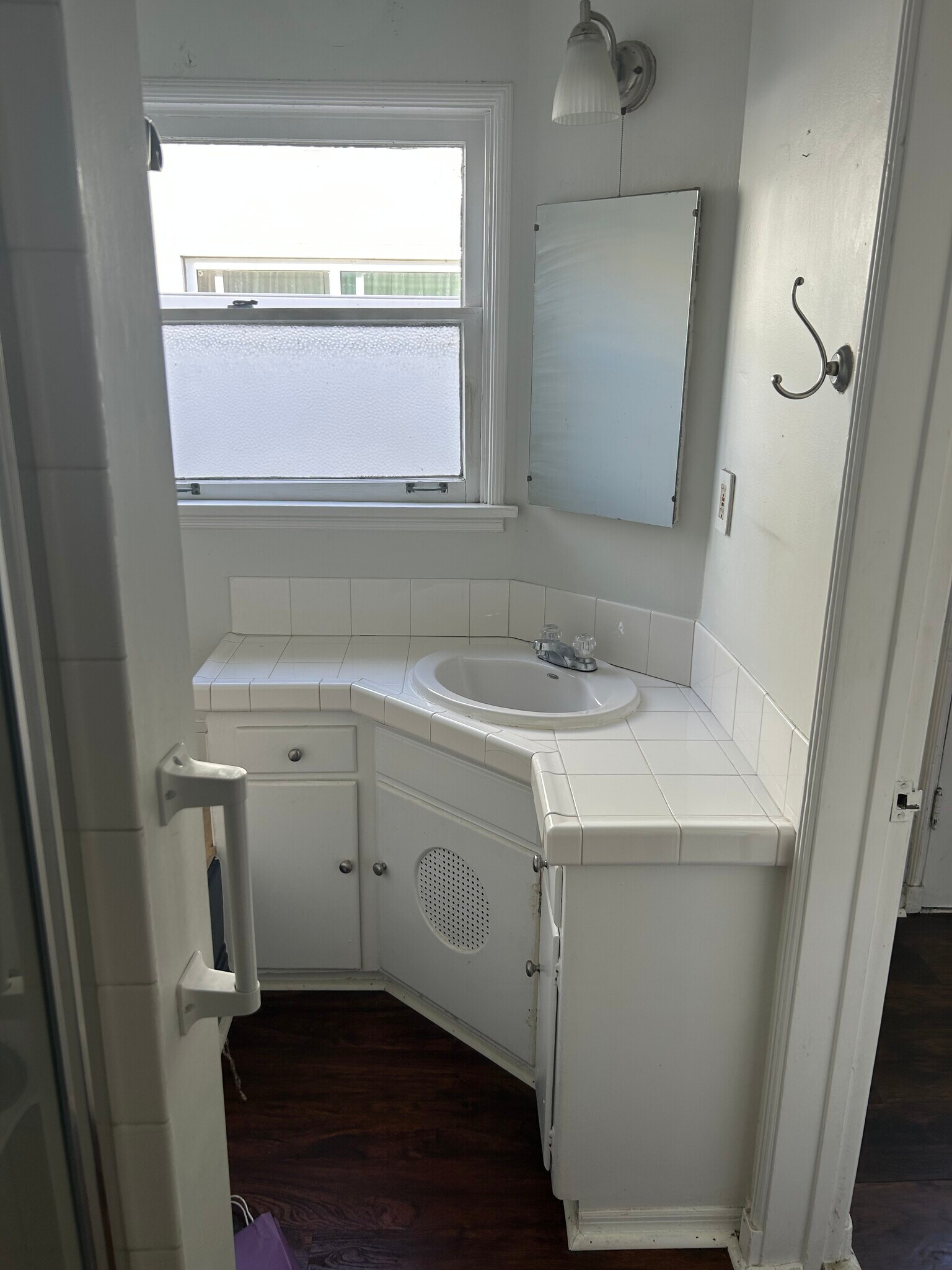 Building Photo - 5003 Fulton Ave