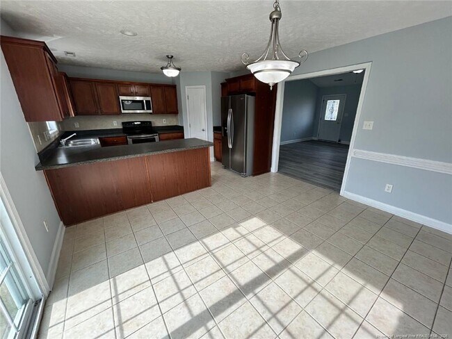 Building Photo - 231 Brightwood Dr