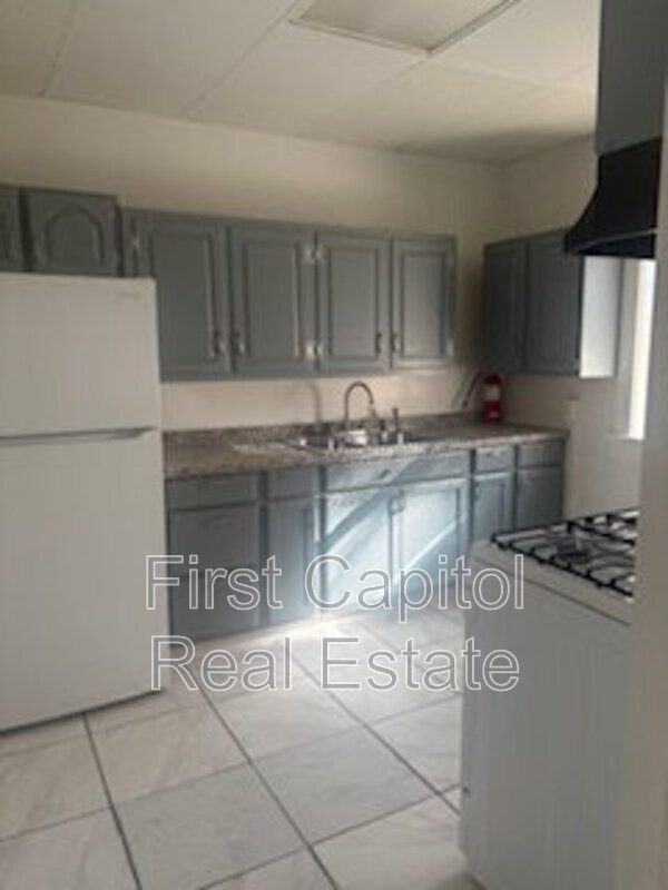 Building Photo - 1800 Market St