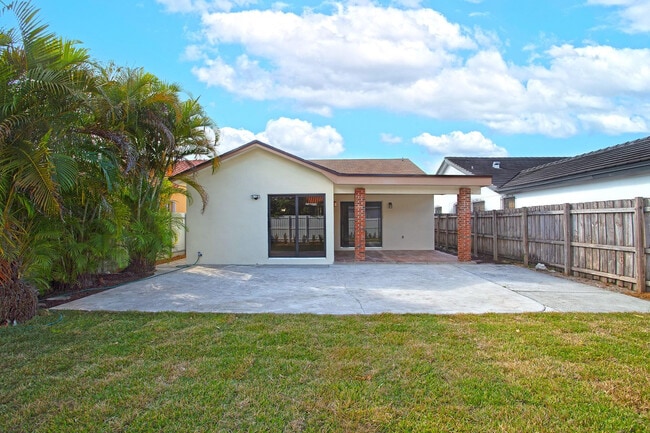 Building Photo - 391 NW 58th Ave