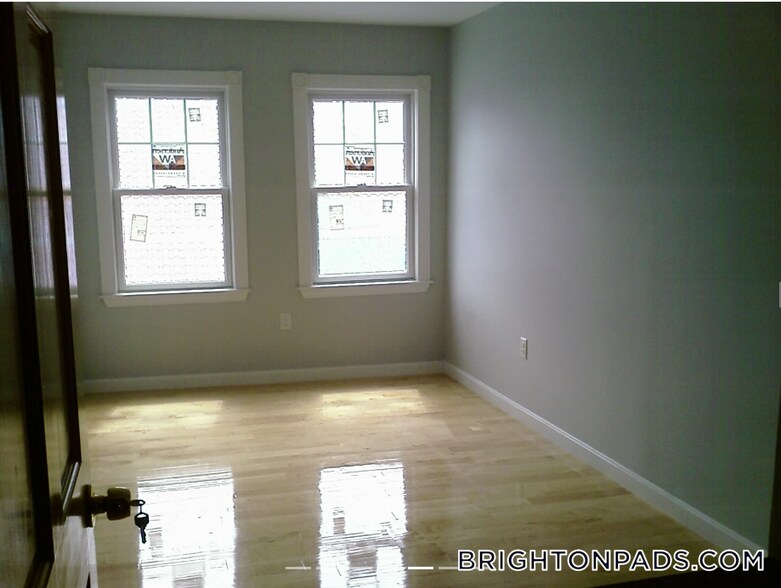 Building Photo - 1778 Commonwealth Ave
