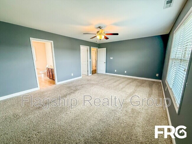 Building Photo - 1217 Teakwood Dr