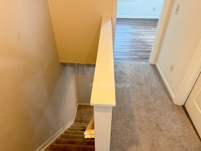 Building Photo - 826 Rossford Run
