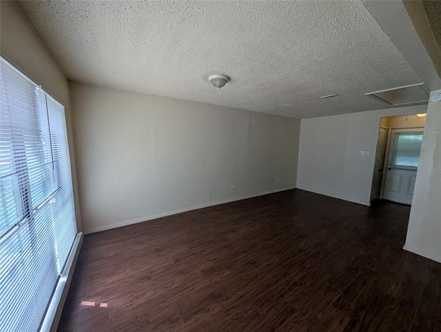 Building Photo - 3827 Black Oak Dr