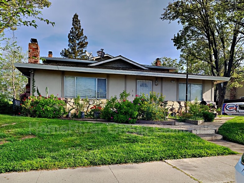 Primary Photo - 5592 Keoncrest Cir