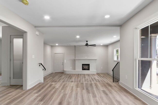 Building Photo - 4914 US-43