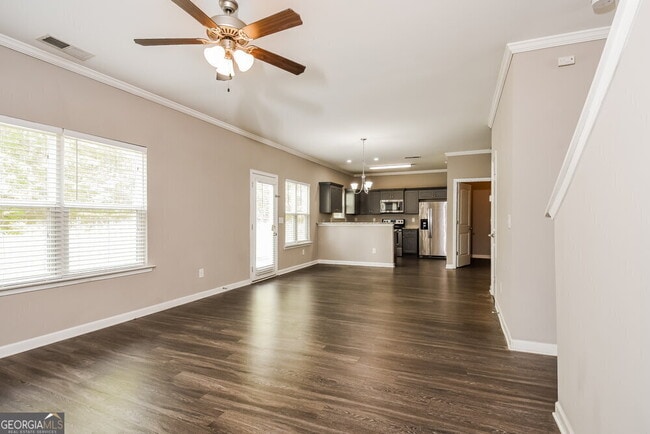 Building Photo - 23 Fieldcrest Dr