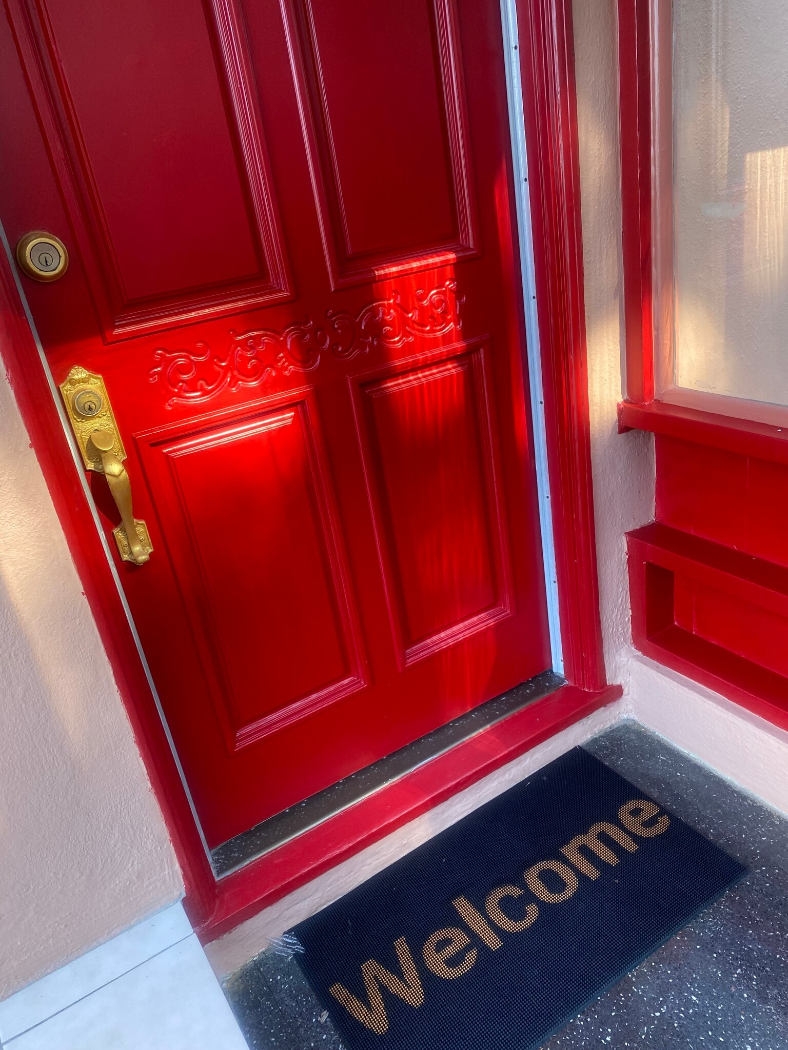 Building Photo - 204 Palisades Dr