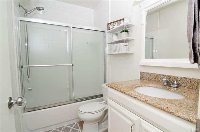 Building Photo - 24717 Sand Wedge Ln