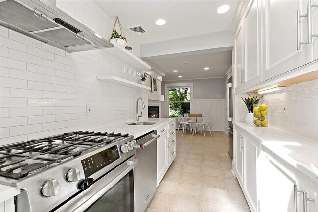 Building Photo - 126 Edgemont Rd