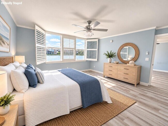 Building Photo - 7625 Sun Island Dr S