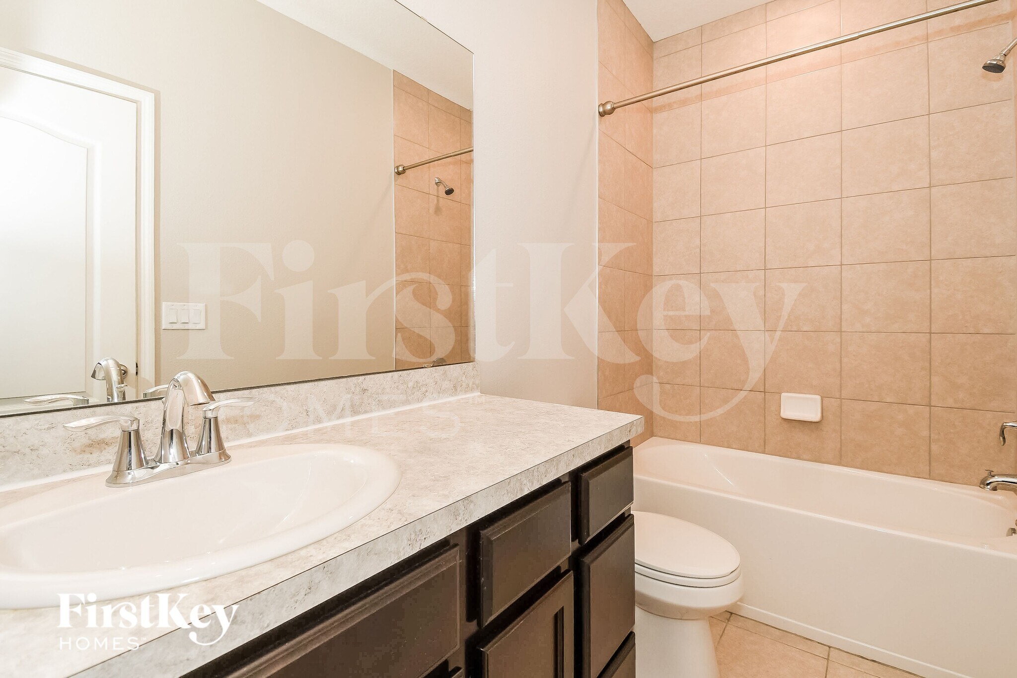 Building Photo - 5592 Kellar Cir