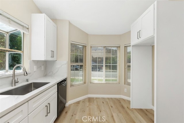 Building Photo - 15002 Woodcrest Dr