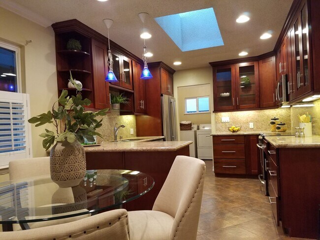 Primary Photo - Beautiful 3 bed 2 bath Cambrian home in a ...