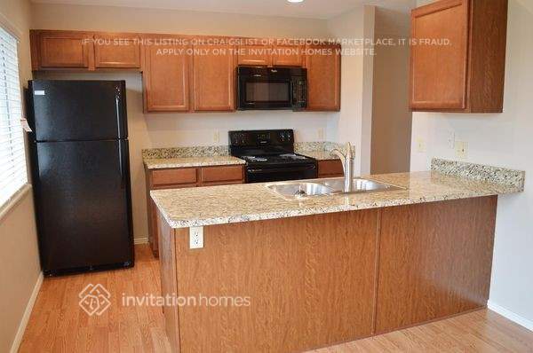 Building Photo - 17659 E Utah Pl