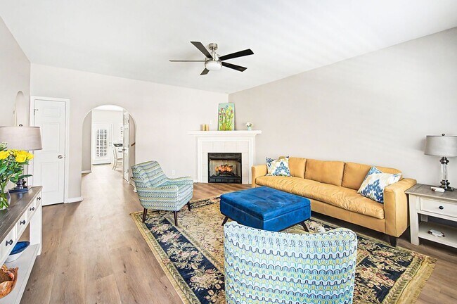 Building Photo - 3BR/2BA Home in Franklin