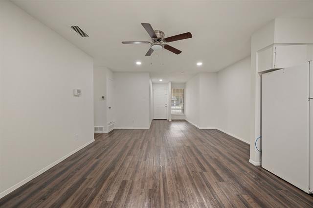 Building Photo - 315 Linkview Dr