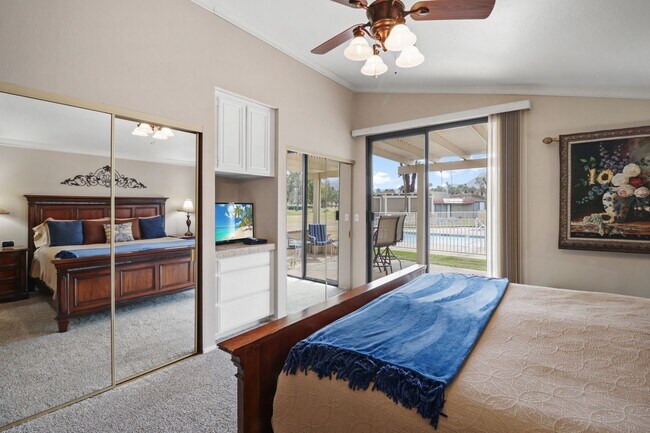 Building Photo - Charming Cathedral City Condo with Territorial Views