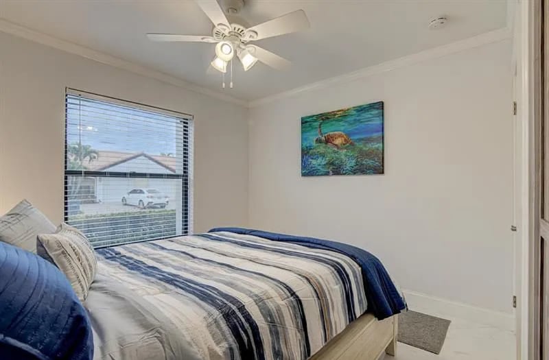 Building Photo - 8176 Waterline Dr