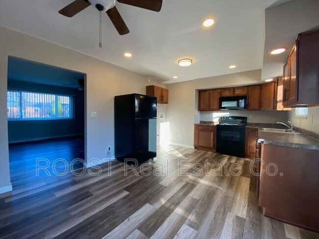 Building Photo - 3339 Upper Valley Pike