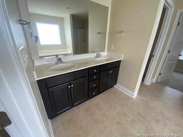 Building Photo - 3557 Castlefield Ln