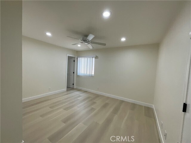 Building Photo - 2641 Santa Ana Ave