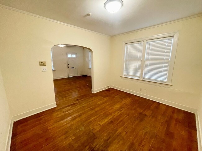 Building Photo - 602 Patton Ave