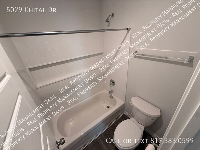 Building Photo - 5029 Chital Dr